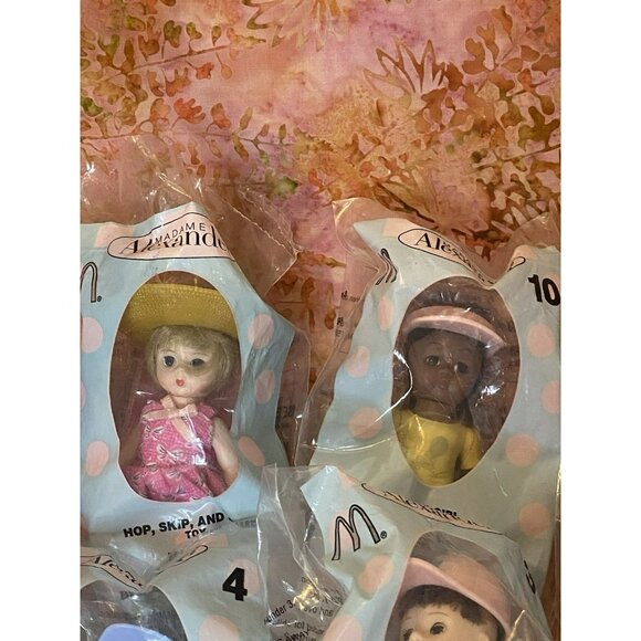 Set of 6 McDonald's 2005 Madame Alexander Sports Mini Dolls New in Packages 5" - Picture 2 of 5